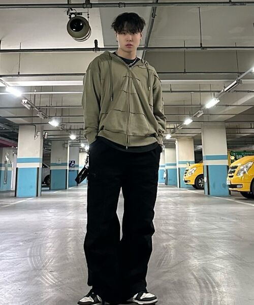 EPISODE UNTITLED（エピソードアンタイトルド）の「SYMBOL MATCH PIGMENT ZIP-UP HOODIE_CHARCOAL（パーカー・レディース・その他・2/3）」の13枚目の写真