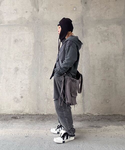EPISODE UNTITLED（エピソードアンタイトルド）の「SYMBOL MATCH PIGMENT ZIP-UP HOODIE_CHARCOAL（パーカー・レディース・その他・2/3）」の9枚目の写真