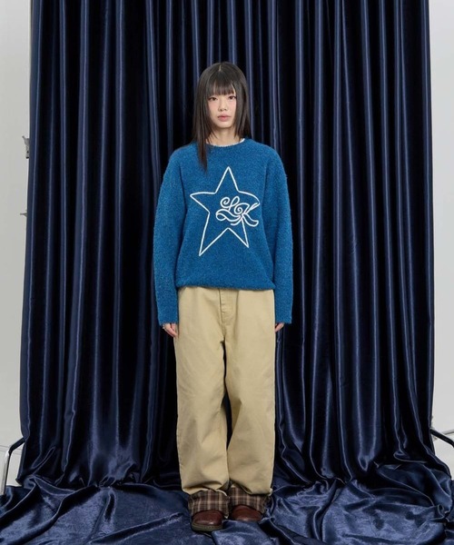WaiKei(ワイケイ)の「★K-POPアイドル着用【UNISEX】Wai Kei/スターブークレニット(ニット/セーター・レディース・ブルー/ピンク・MEDIUM/LARGE)」の11枚目の写真
