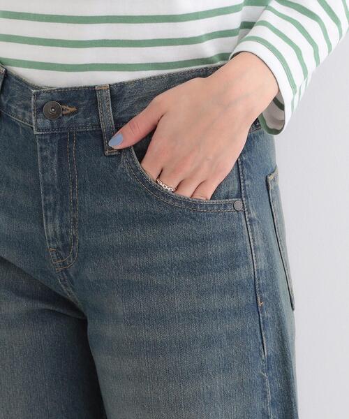 SHOO・LA・RUE(シューラルー)の「【SHOO・LA・RUE DENIM】ゆるっと決まる こなれカーブデニムパンツ(デニムパンツ・レディース・ブルー系その他/ライトグレー/ネイビー/ブルー・10/01/02/03/04)」の15枚目の写真