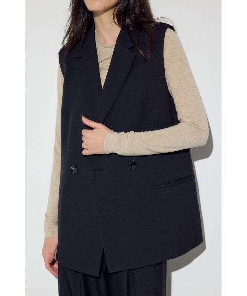 AZUL by moussy(アズールバイマウジー)の「テーラードジレ(ベスト・レディース・杢グレー/ブラック/ベージュ・FREE)」の4枚目の写真