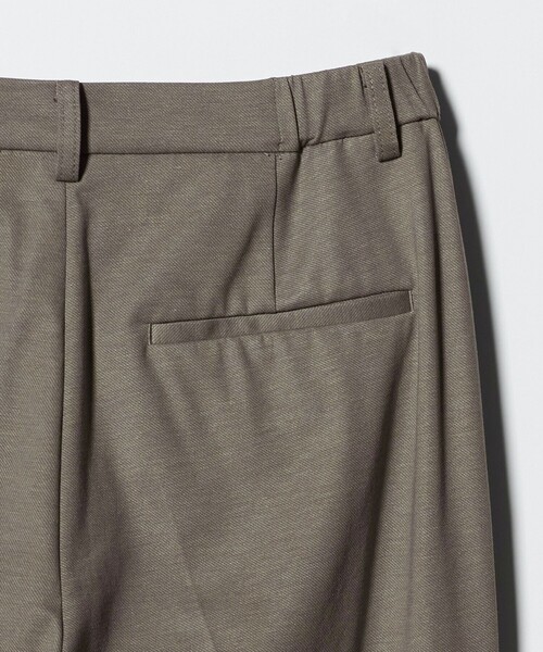 A DAY IN THE LIFE UNITED ARROWS（アデイインザライフユナイテッドアローズ）の「ポンチ テーパードパンツ ‐セットアップ対応・ウォッシャブル‐＜A DAY IN THE LIFE＞（スラックス・レディース・ネイビー/ダークグレー/モカ・38/40/36）」の14枚目の写真