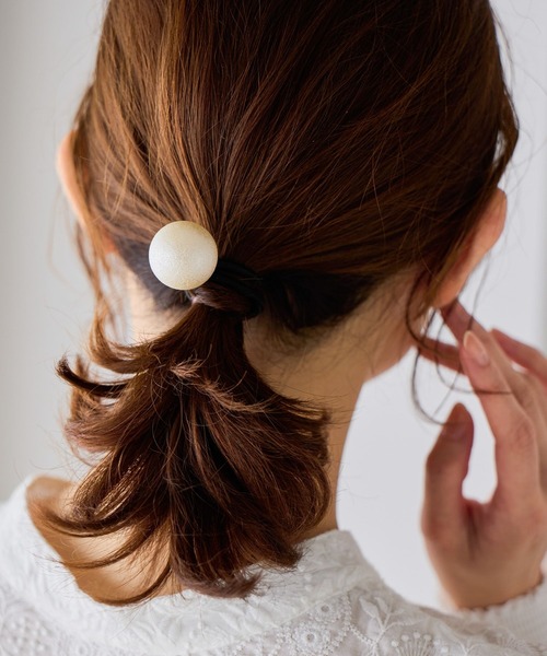 studio CLIP（スタディオクリップ）の「パールヘアゴム（ヘアゴム・レディース・ブラック/ブラウン・FREE）」の2枚目の写真