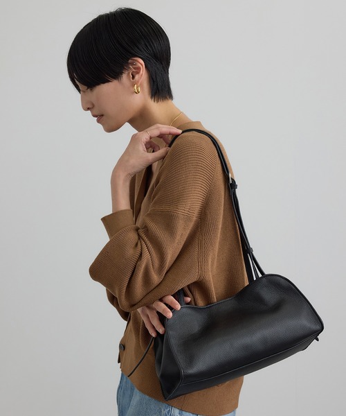 SALON adam et rope'（サロン アダム エ ロペ）の「【WEB限定】【WS（ドゥーブル）】ナチュラルレザーロングハンドルバッグ（ハンドバッグ・レディース・ブラック/ベージュ・FREE）」の3枚目の写真