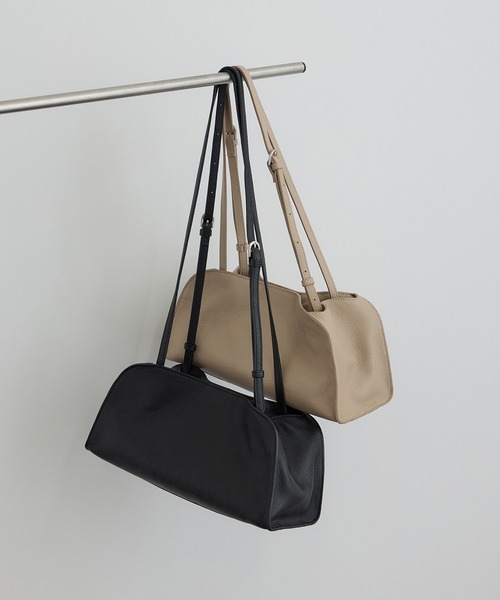 SALON adam et rope'（サロン アダム エ ロペ）の「【WEB限定】【WS（ドゥーブル）】ナチュラルレザーロングハンドルバッグ（ハンドバッグ・レディース・ブラック/ベージュ・FREE）」の6枚目の写真