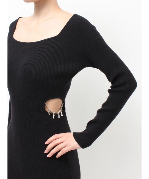 GYDA(ジェイダ)の「GYDA chain SIDE OPENロングフレアニットワンピース(ワンピース・レディース・ブラック/グレー・FREE)」の16枚目の写真