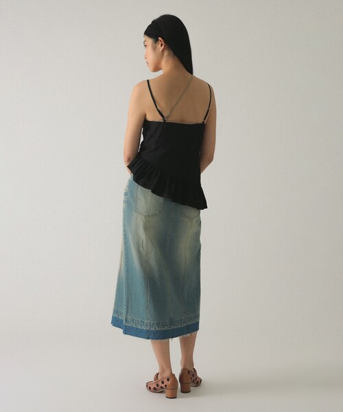 Ray BEAMS（レイビームス）の「オーバーダイ デニム スカート（デニムスカート・レディース・ブラック/ブルー・1/0）」の8枚目の写真
