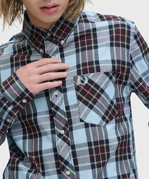 FRED PERRY（フレッドペリー）の「Classic Tartan Shirt／クラシックタータンチェックシャツ（シャツ/ブラウス・メンズ・ブラック/ライトブルー・S/M/L）」の21枚目の写真