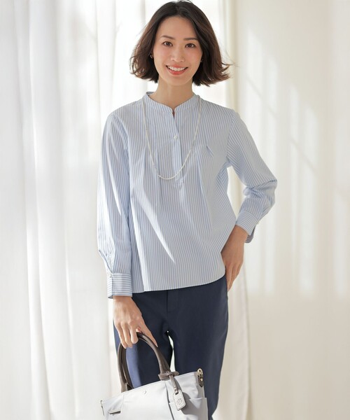 J.PRESS(ジェイプレス)の「【WEB限定カラーあり】コンパクトエステネージュ スキッパー ブラウス(シャツ/ブラウス・レディース・ブラウン系3/ネイビー系3/サックスブルー系2/サックスブルー系1/ピンク系1・T13/T15)」の12枚目の写真
