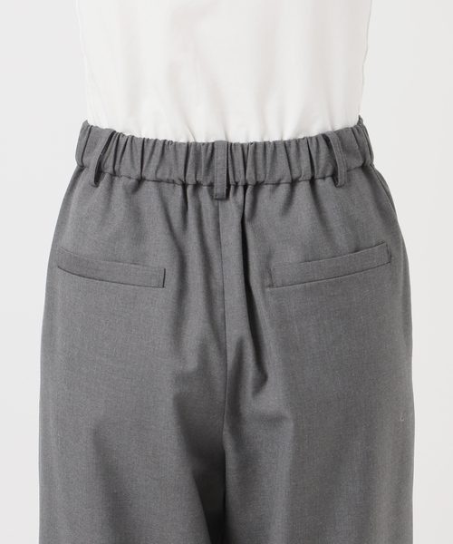 B.C STOCK（ベーセーストック）の「ウォッシャブル / 2タックストレートパンツ（スラックス・レディース・ブラック/チャコールグレー/カーキ・MEDIUM/SMALL）」の11枚目の写真