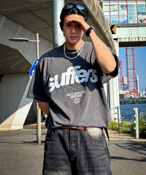 SUFFERS CREW [PIGMENT D.GRAY]（Tシャツ/カットソー）｜THE MILE
