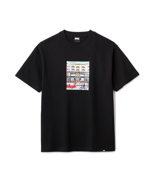 FTC(エフティーシー)の「SHOP TEE Artwork by Pilar O` Conner(Tシャツ/カットソー・メンズ・ブラック/グリーン系その他/ホワイト・X-LARGE/LARGE/MEDIUM/SMALL)」の2枚目の写真