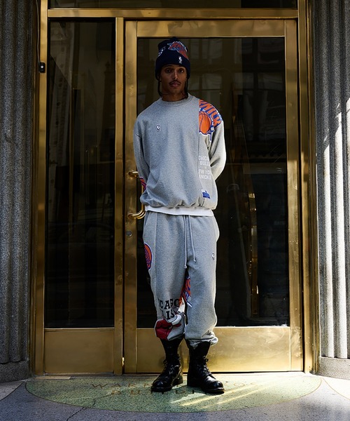 NBA(エヌビーエー)の「Panel Sweatshirts(スウェット・メンズ・グレー/ブラウン・S/L/M/XL)」の4枚目の写真