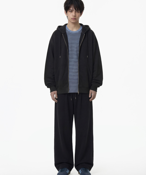 GRAVER（グレーバー）の「[ユニセックス]ヤーンオーバーバック フードジップアップ_2カラー（パーカー・レディース・ブラック/杢グレー・MEDIUM/LARGE）」の6枚目の写真