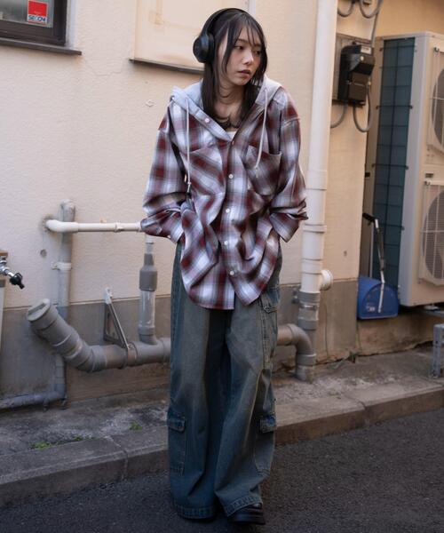 WEGO（ウィゴー）の「WEGO/【26年春新作】オンブレチェックフードシャツ（シャツ/ブラウス・メンズ・ブラック系その他2/ブルー系その他2/レッド系その他2・LARGE/MEDIUM）」の14枚目の写真