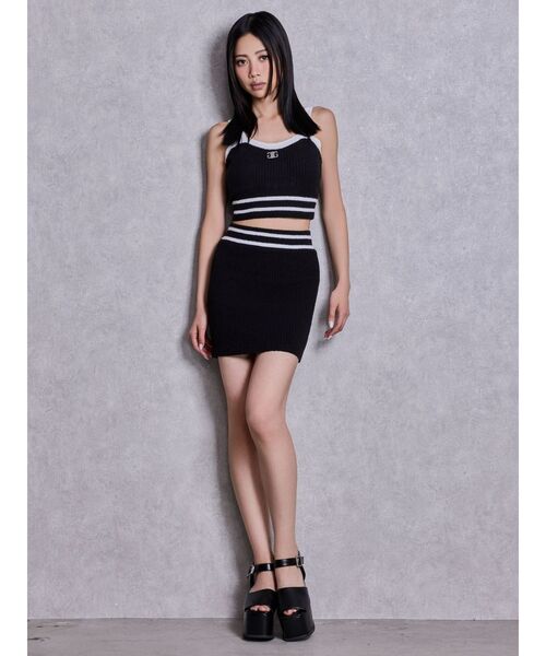 GYDA(ジェイダ)の「パイルニットスカートライクショートパンツ(スカート・レディース・オレンジ/オフホワイト/ブラック・FREE)」の12枚目の写真