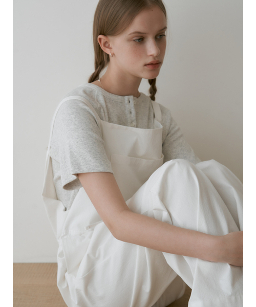 THEMITTEN(ザ・ミトン)の「Caramel overall pants (white)(サロペット/オーバーオール・レディース・その他・FREE)」の4枚目の写真