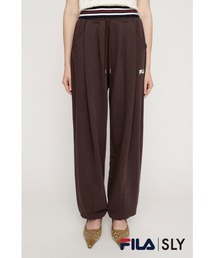 SLY（スライ）の「FILA x SLY BARREL LEG SW PT フィラスライバレルレッグスウェットパンツ 春服（スウェットパンツ）」