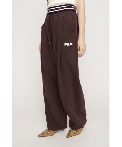SLY（スライ）の「FILA x SLY BARREL LEG SW PT フィラスライバレルレッグスウェットパンツ 春服（スウェットパンツ・レディース・ブラウン/ネイビー系・FREE）」の6枚目の写真