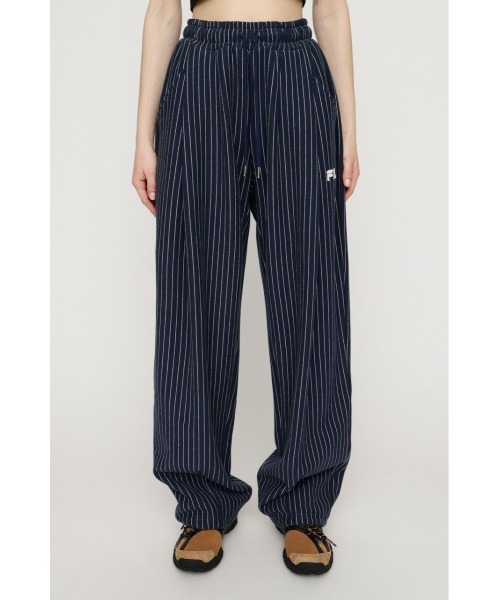 SLY（スライ）の「FILA x SLY BARREL LEG SW PT フィラスライバレルレッグスウェットパンツ 春服（スウェットパンツ・レディース・ブラウン/ネイビー系・FREE）」の15枚目の写真