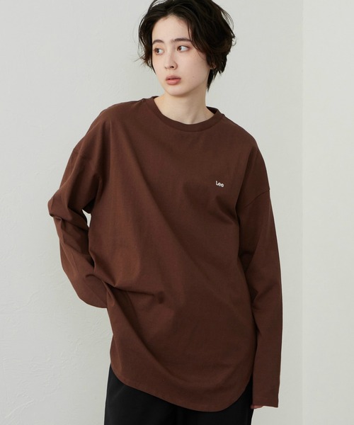 Lee(リー)の「Lee/リー ラウンドヘム ロングスリーブTシャツ(Tシャツ/カットソー・レディース・ブラック/ホワイト/ブラウン・MEDIUM/SMALL)」の16枚目の写真