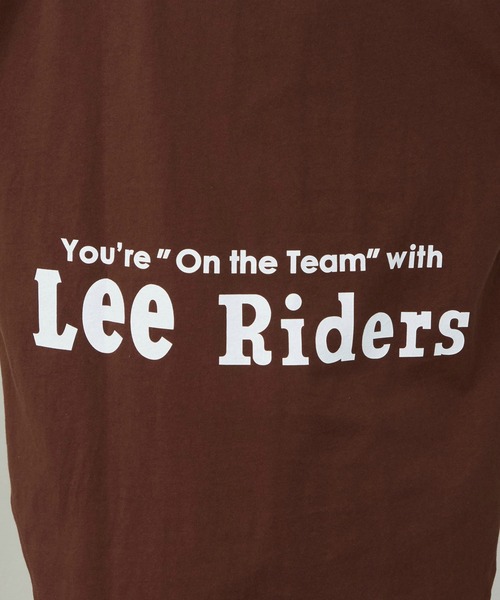 Lee(リー)の「Lee/リー ラウンドヘム ロングスリーブTシャツ(Tシャツ/カットソー・レディース・ブラック/ホワイト/ブラウン・MEDIUM/SMALL)」の20枚目の写真
