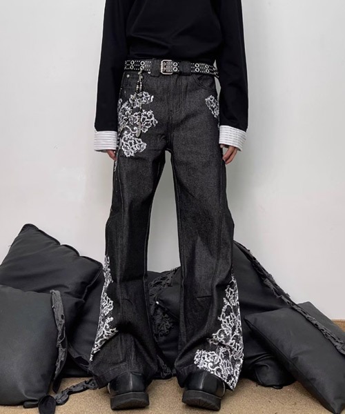 Ressaca(レサーカ)の「レース柄フレアデニムパンツ(デニムパンツ・メンズ・ブラック・L/M/XL)」の6枚目の写真