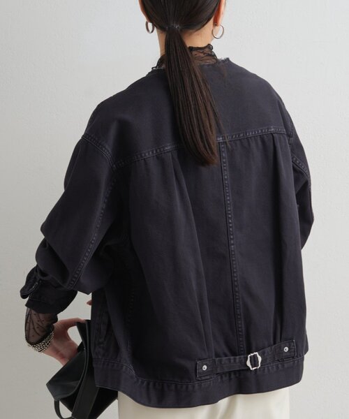 LOUNGEDRESS（ラウンジドレス）の「【ainode/アイノデ】ノーカラーGジャン（デニムジャケット・レディース・ブラック/ブルー・FREE）」の11枚目の写真