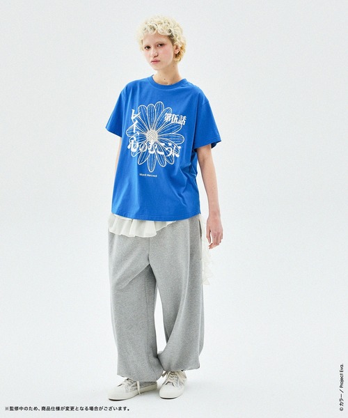 Mardi Mercredi(マルディメクルディ)の「TSHIRT FLOWERMARDI EVA REI(Tシャツ/カットソー・レディース・ブルー・FREE)」の2枚目の写真