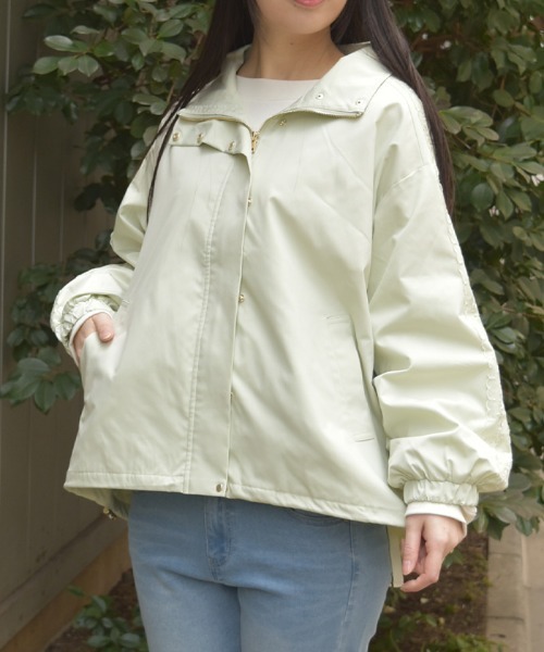 axes femme(アクシーズファム)の「撥水加工レース袖ブルゾン(その他アウター・レディース・キナリ/グリーン/ブラック・FREE)」の3枚目の写真