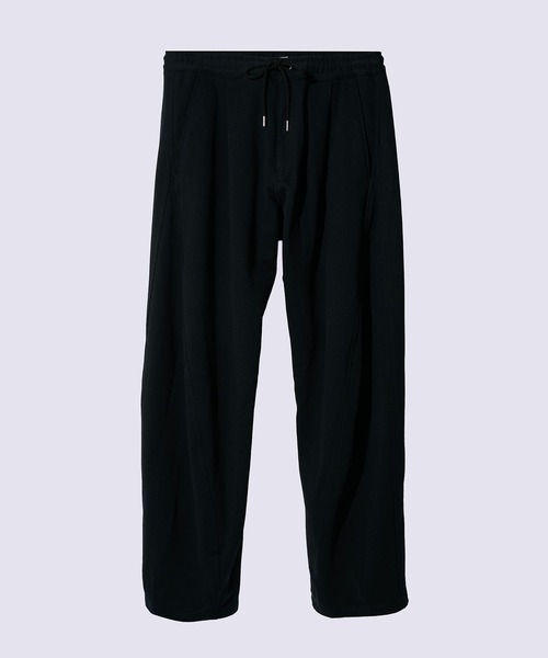 KHOKI(コッキ)の「【KHOKI/コッキ】3D Cutting Sweat Pants(スウェットパンツ・メンズ・ブラック/アイボリー・2/1)」の2枚目の写真