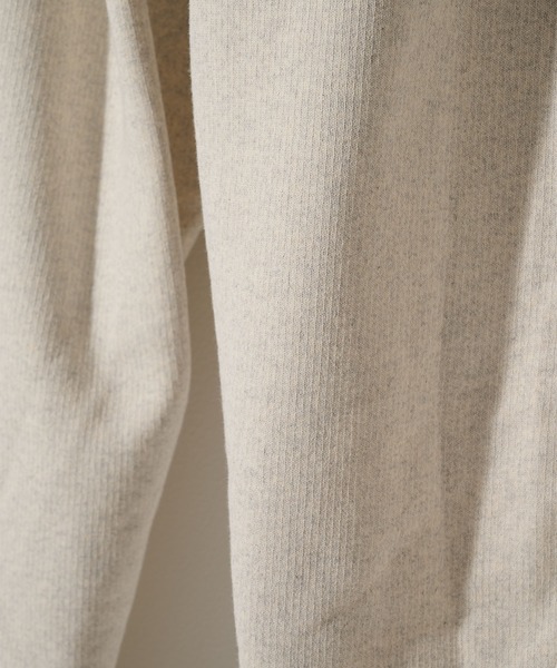 KHOKI(コッキ)の「【KHOKI/コッキ】3D Cutting Sweat Pants(スウェットパンツ・メンズ・ブラック/アイボリー・2/1)」の10枚目の写真