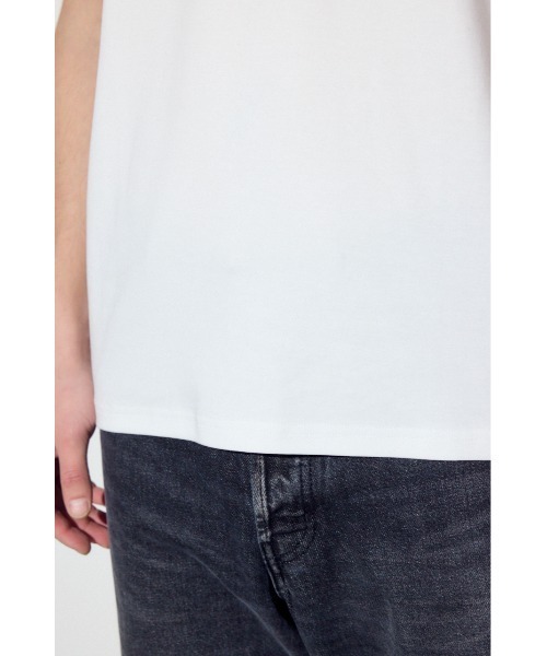 AZUL by moussy（アズールバイマウジー）の「プレミアムコットンベーシック半袖Tシャツ（Tシャツ/カットソー・メンズ・グレー/オフホワイト/ブラック・LARGE/MEDIUM/SMALL）」の13枚目の写真