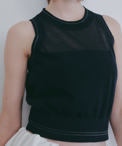MANOF(マノフ)の「SHEER SLEEVELESS KNIT(ニット/セーター・レディース・ライム/ホワイト/ネイビー・F)」の19枚目の写真