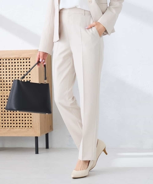 a.v.v（アーヴェヴェ）の「【洗える/UVカット】リネンライクストレッチテーパードパンツ（その他パンツ・レディース・ネイビー/グレー/ベージュ・34/40/38/42/36）」の3枚目の写真