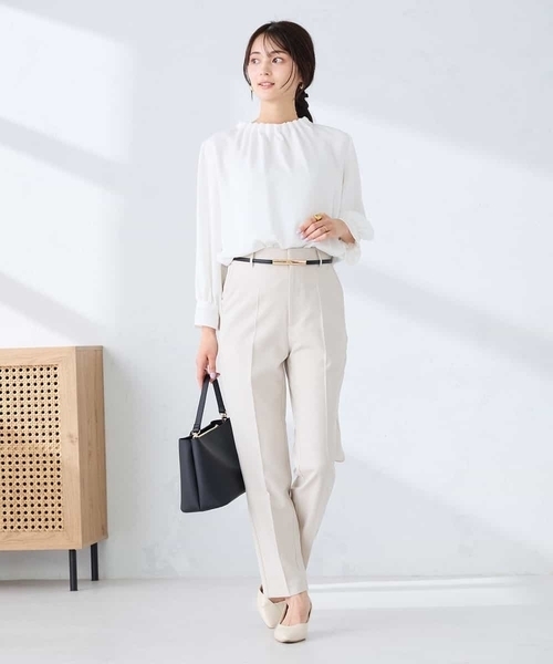 a.v.v（アーヴェヴェ）の「【洗える/UVカット】リネンライクストレッチテーパードパンツ（その他パンツ・レディース・ネイビー/グレー/ベージュ・34/40/38/42/36）」の21枚目の写真