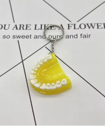 ammy.（エイミードット）の「【 ammy. / エイミードット 】 カラフル リアル ティース モチーフ キーホルダー（キーホルダー）」