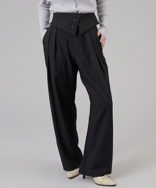 apres jour mignon（アプレジュールミニョン）の「ウエストフラップストレートパンツ（スラックス・レディース・アイボリー/ブラック/グリーン系その他・MEDIUM/LARGE/SMALL）」の2枚目の写真