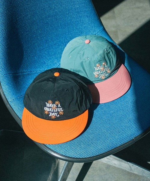 ROSE BUD(ローズバッド)の「(HAVE A GRATEFUL DAY)5 PANEL CAP(キャップ・レディース・ブラック/ブルー・ONE SIZE)」の10枚目の写真