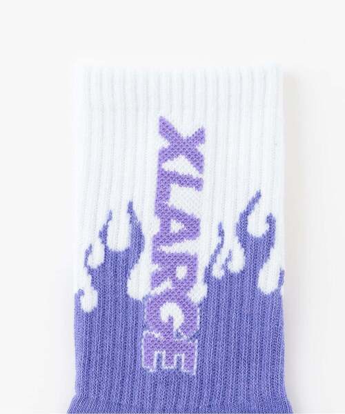 XLARGE KIDS(エクストララージキッズ)の「ファイヤーパターン クルーソックス(ソックス/靴下・キッズ・パープル/ブラック・17-19cm/15-17cm/13-15cm/19-21cm)」の3枚目の写真