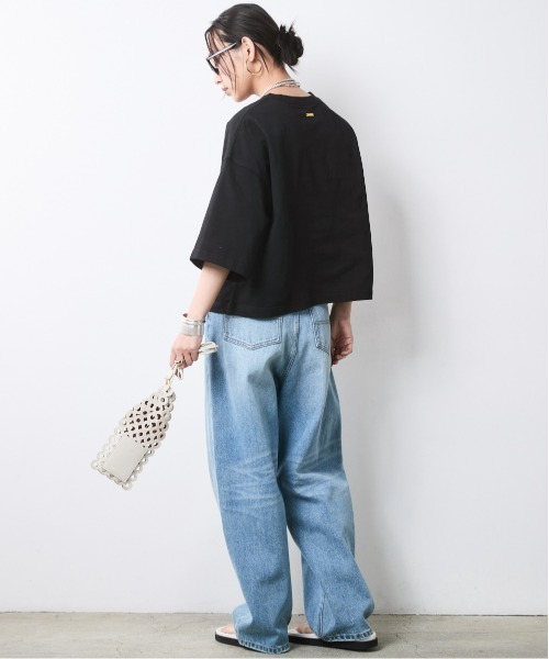 CHIC STYLE(シックスタイル)の「綿100%シンプルTシャツ<大きいサイズ有>シックスタイル(Tシャツ/カットソー・レディース・ブラック/オフホワイト・5L/4L/3L/LL/L/M)」の12枚目の写真