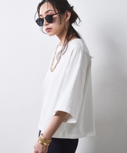 CHIC STYLE(シックスタイル)の「綿100%シンプルTシャツ<大きいサイズ有>シックスタイル(Tシャツ/カットソー・レディース・ブラック/オフホワイト・5L/4L/3L/LL/L/M)」の14枚目の写真