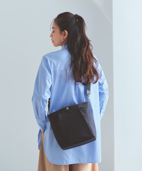 Breath TOPKAPI(ブレストプカピ)の「【Breath TOPKAPI】SLANT スラント ナイロン ユーティリティ ショルダーバッグ(ショルダーバッグ・レディース・ブラック/グレー/ブラウン・FREE)」の5枚目の写真