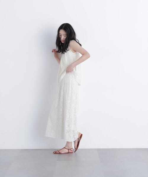 N.(N. Natural Beauty Basic)(エヌエヌナチュラルビューティーベーシック)の「フリルテレコカットソー(タンクトップ・レディース・ブラック/ブルー/オフホワイト・フリ-)」の20枚目の写真