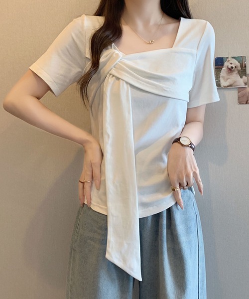 2ly2(トゥーリートゥー)の「ドレープリボントップス / スクエアネック アシンメトリーカットソー(Tシャツ/カットソー・レディース・グリーン/ピンク/ホワイト/ブラック・FREE)」の7枚目の写真