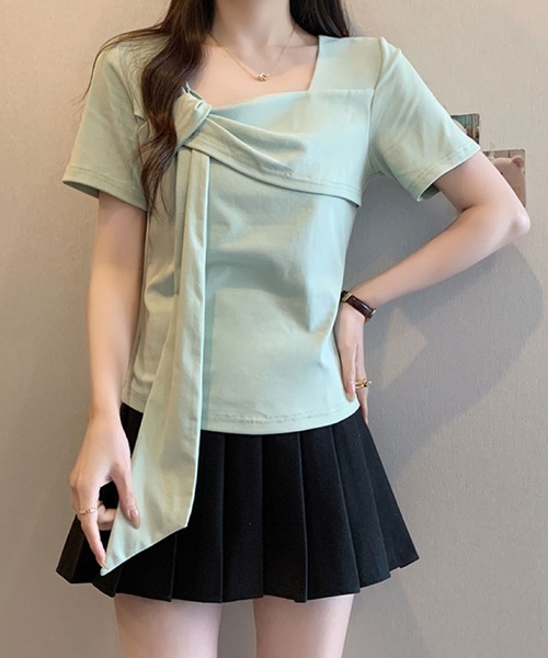 2ly2(トゥーリートゥー)の「ドレープリボントップス / スクエアネック アシンメトリーカットソー(Tシャツ/カットソー・レディース・グリーン/ピンク/ホワイト/ブラック・FREE)」の12枚目の写真
