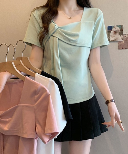 2ly2(トゥーリートゥー)の「ドレープリボントップス / スクエアネック アシンメトリーカットソー(Tシャツ/カットソー・レディース・グリーン/ピンク/ホワイト/ブラック・FREE)」の18枚目の写真