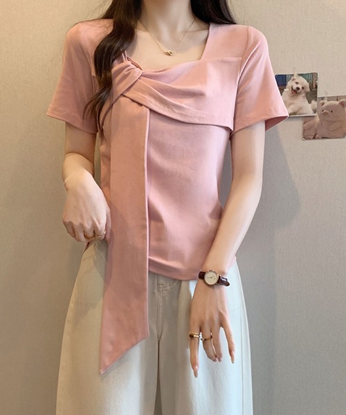 2ly2(トゥーリートゥー)の「ドレープリボントップス / スクエアネック アシンメトリーカットソー(Tシャツ/カットソー・レディース・グリーン/ピンク/ホワイト/ブラック・FREE)」の22枚目の写真