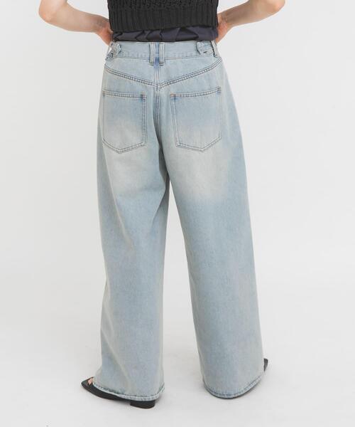 KBF(ケイビーエフ)の「WIDEレッグアジャストデニム(デニムパンツ・レディース・ブルー/ライトブルー・36/38)」の18枚目の写真