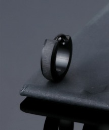 SBG マットテクスチャーピアス 片耳